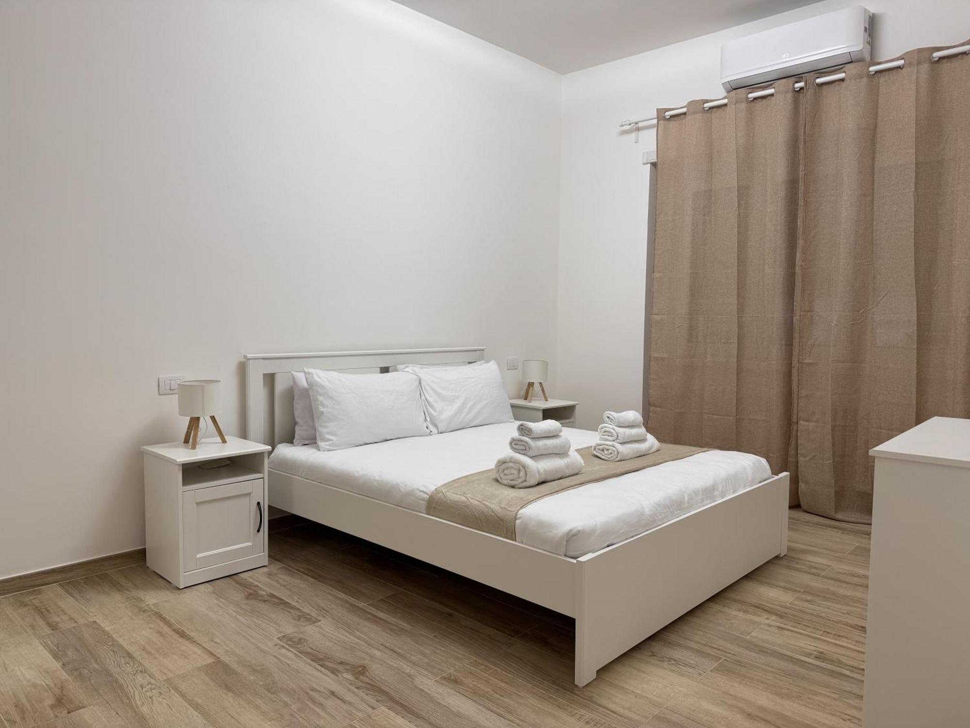 Grimaldi House 64