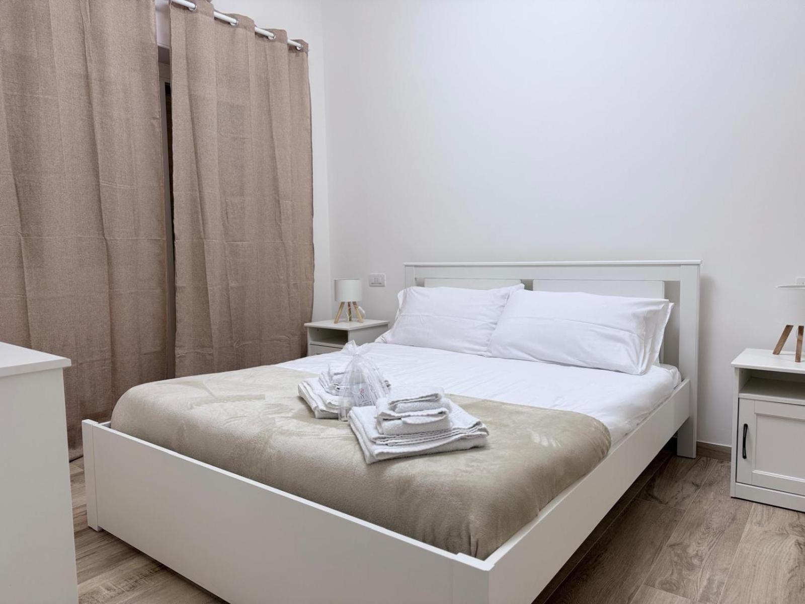 Lejlighed Grimaldi House 64 *
